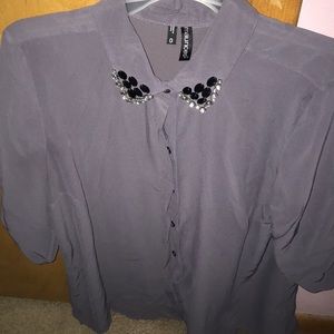 Maurices gray button down blouse